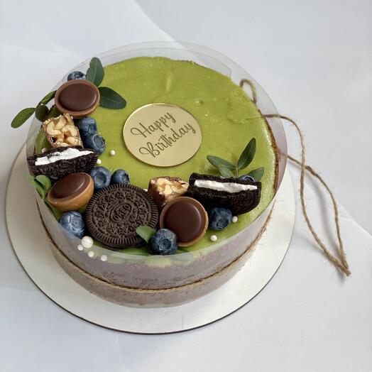 Pistachio cheesecake for a birthday to a boyfriend, husband, girlfriend, wife, sister, brother, colleague