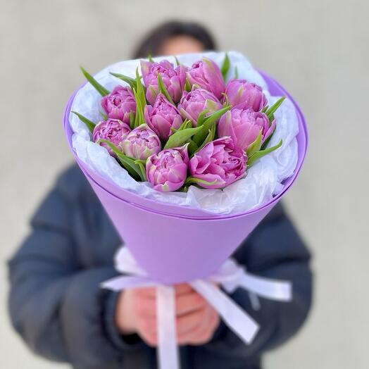 11 тюльпанов Дабл Прайс в стильном оформлении