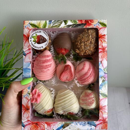Клубника в шоколаде 9 шт