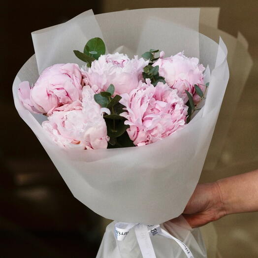 5 Peonies