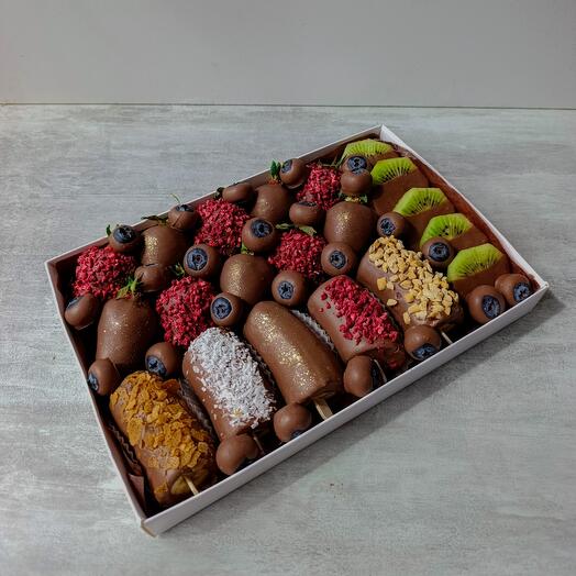 Микс фруктов и ягод