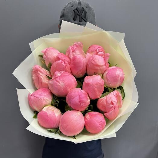 15 пионов светлых коралловых (0006) peony