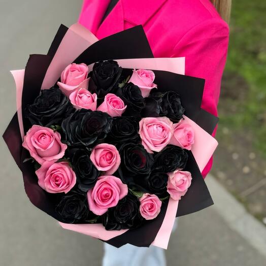 Черные и розовые розы микс 25 🖤