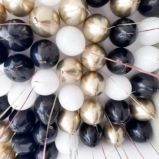 Шары под потолок белые ,черные и золото хром (45 шаров)