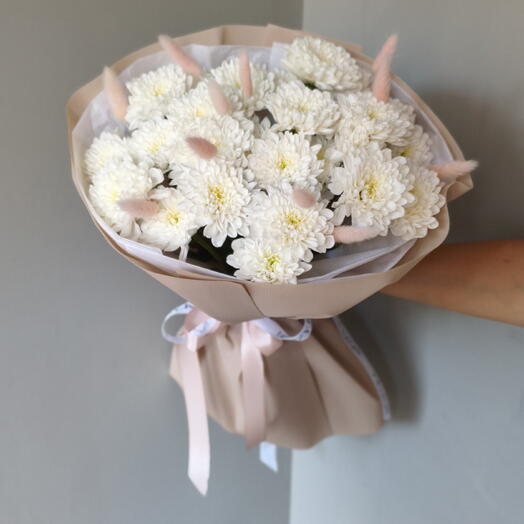 Моно букет из хризантемок
