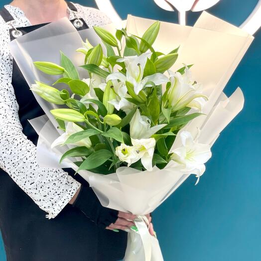 Букет ароматных лилий, 5 шт