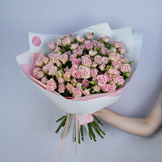 Букет из 25 кустовых пионовидных роз Sweet Flow