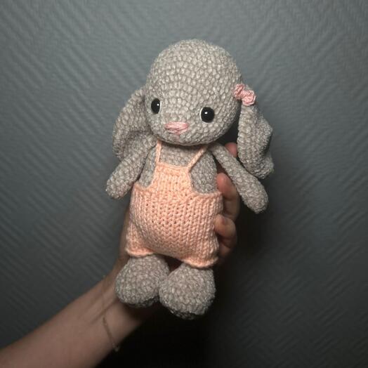 Зайчик с бантиком