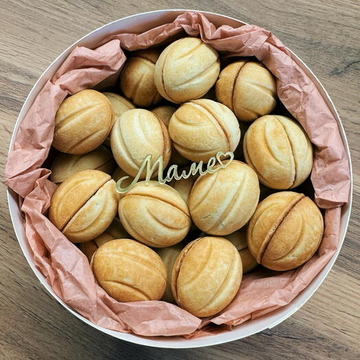Орешки со сгущенкой (23 шт)