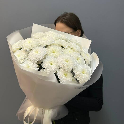 Букет из 7 кустовых хризантем