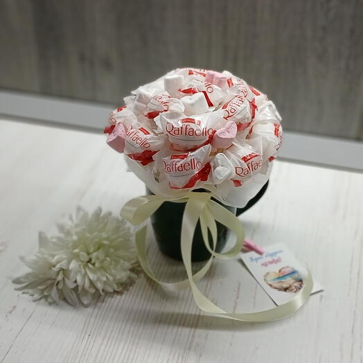 Презент из конфет и зефирок в кружке "К чаю"