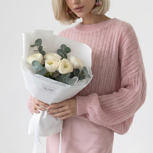 Delicate ranunculus with eucalyptus