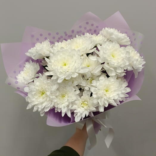 Букет из 3 белых хризантем