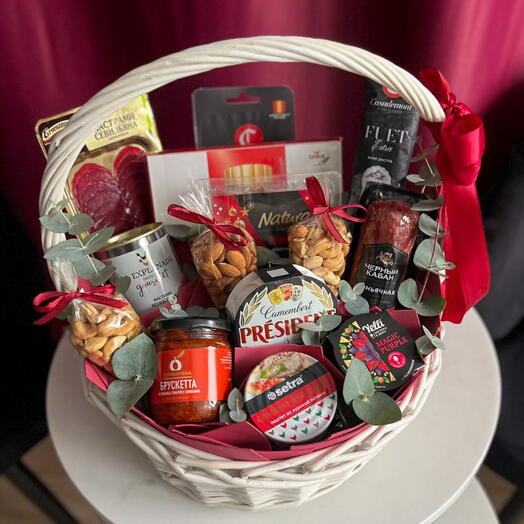 Продуктовая корзина подарочная размер М