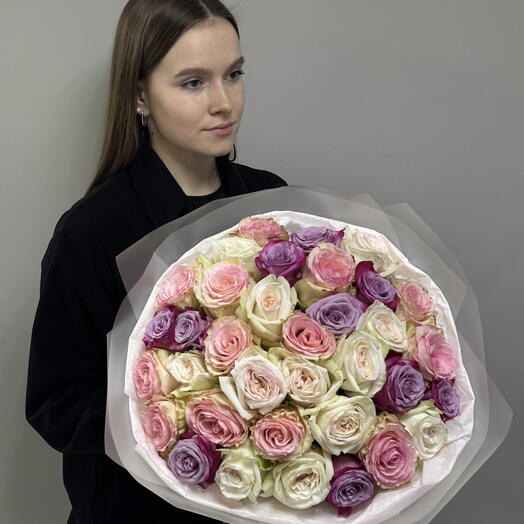 Микс из 51 эквадорской розы