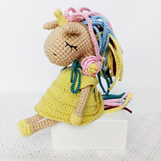 Единорог игрушка Лошадка вязаная крючком