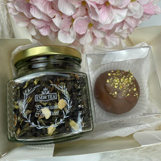 Подарочный набор Теплый вечер из чая и пирожного картошки