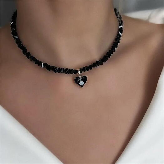 Ожерелье «Black» любимой девушке / жене / маме / девушке