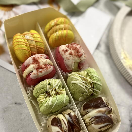 Макарон 8 шт ассорти