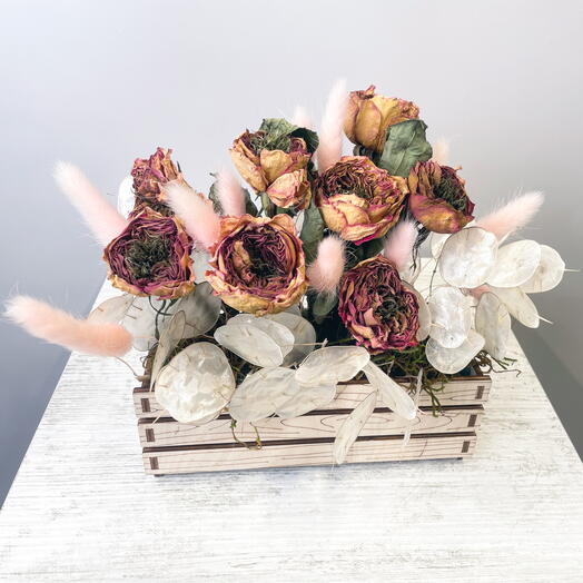 Composition with dried rose mandarin