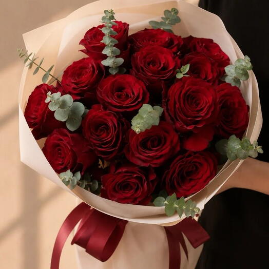 🌹 Романтический букет 15 красных роз / хит 🌹