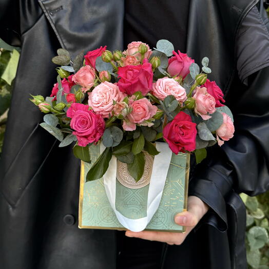 Композиция из роз в стиле Pinterest