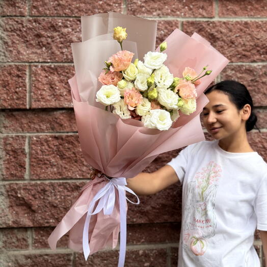 Моно букет «Душа» в составе: лизиантус/эустома махрового сорта 🎀🌸