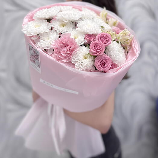 Сборный нежный букет 🌸