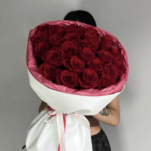 25 rosas rojas