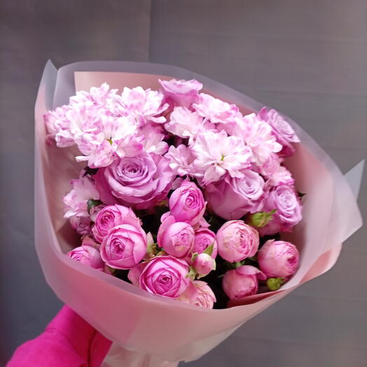 Букет с кустовой хризантемой и розой 🌹🌼