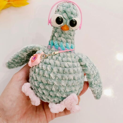 Игрушка мягкая голубь вязаный в подарок
