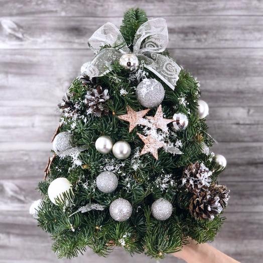 Елочка из нобилиса в серебре