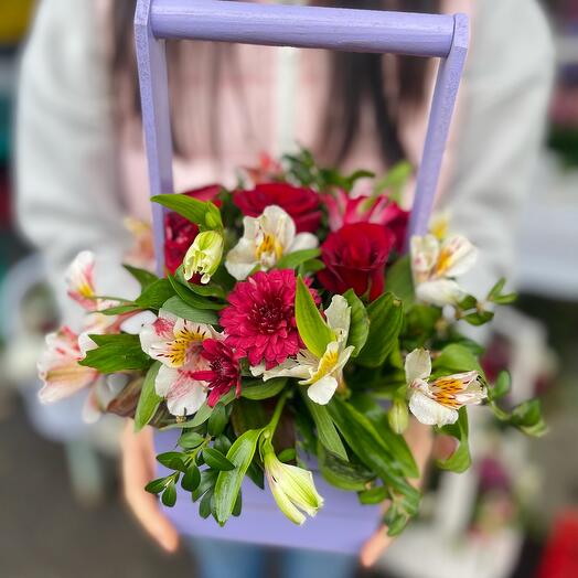 Корзина с цветами