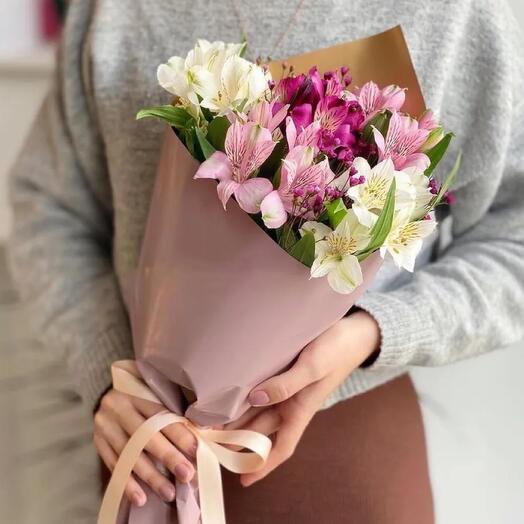 Bouquet of alstroemeria