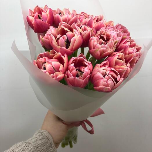 Розовый пион