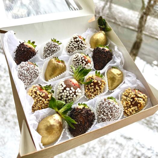 Клубника в шоколаде «Gold strawberry»