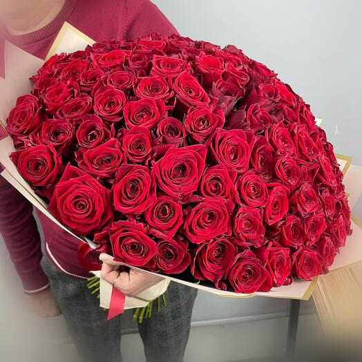 101 red roses