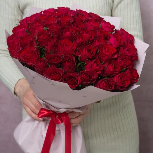 Ramo de 51 rosas rojas