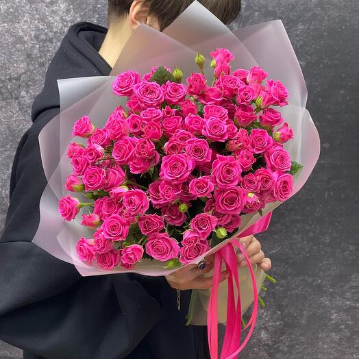 Ramo de rosas arbustivas ️