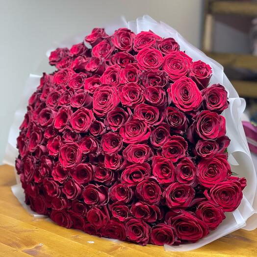 Bouquet of 101 roses (Holland) "Madame"