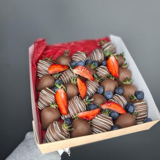 Клубника в шоколаде ,вкусно 🔥