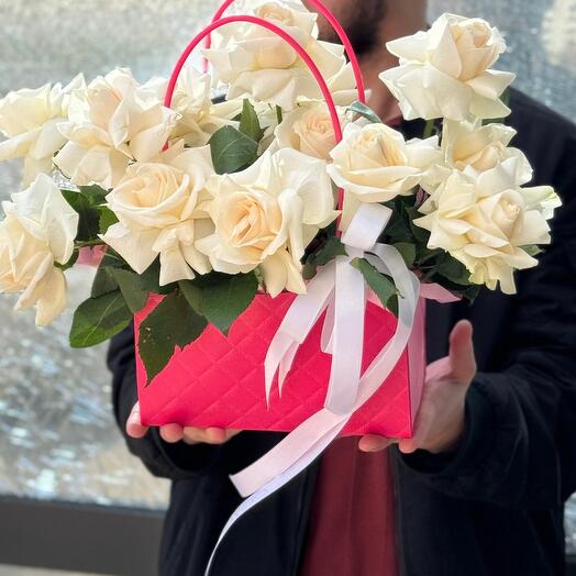 Сумочка с французскими розами