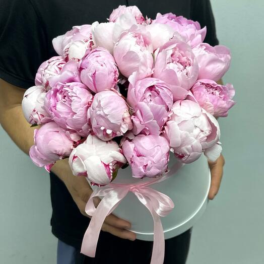 Пионы в коробке🌸