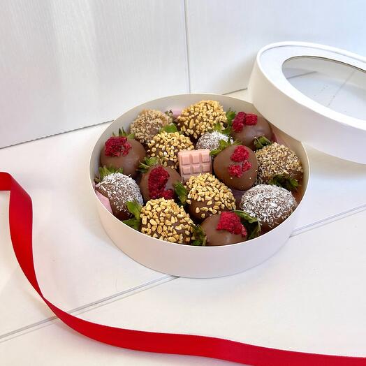 Fresas cubiertas de chocolate, Caja redonda S