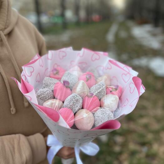 Клубничный букет "от всего сердца"