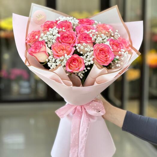 Bouquet of jamilia roses