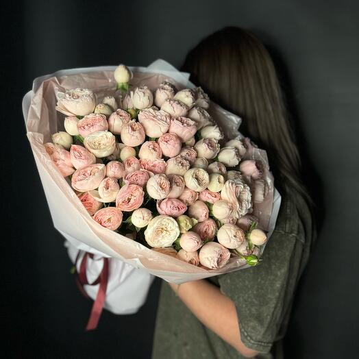 Букет из кустовых пион роз🥰