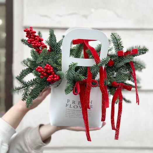 Хіт! Зимова / Новорічна композиція. Нобіліс в коробці " червоні банти»