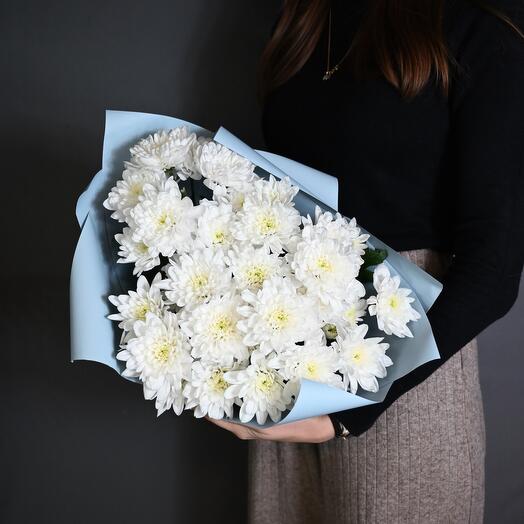 Monobucket made of bush chrysanthemum
