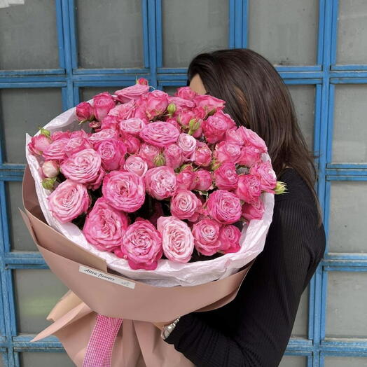 Spray roses bouquett